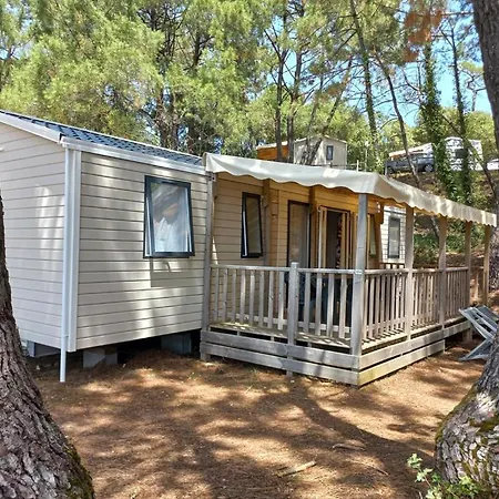 Kamp alanı Maeva Respire Parfums D'ete 4*