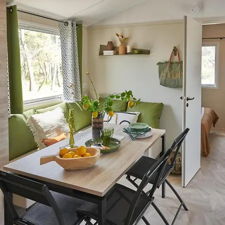 Maeva Respire Parfums D'ete Kamp alanı