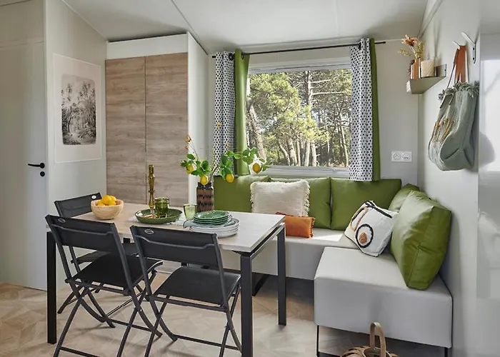 Maeva Respire Parfums D'ete مكان تخييم جارد سور مير