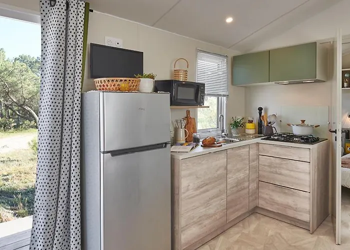 Maeva Respire Parfums D'ete مكان تخييم جارد سور مير