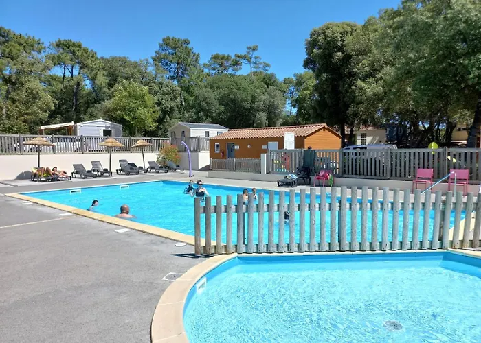 Maeva Respire Parfums D'ete مكان تخييم