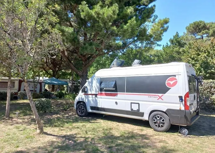 مكان تخييم Maeva Respire Parfums D'ete جارد سور مير